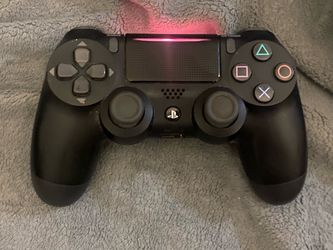 Official Sony PS4 Pro Controller – Works Like New – $25  Official Sony PS4 Pro controller in excellent working condition. 🔥  ✅ New battery ✅ New anal