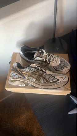 Asics 2160 - Men Size 8