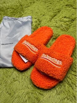 Balenciaga Slides