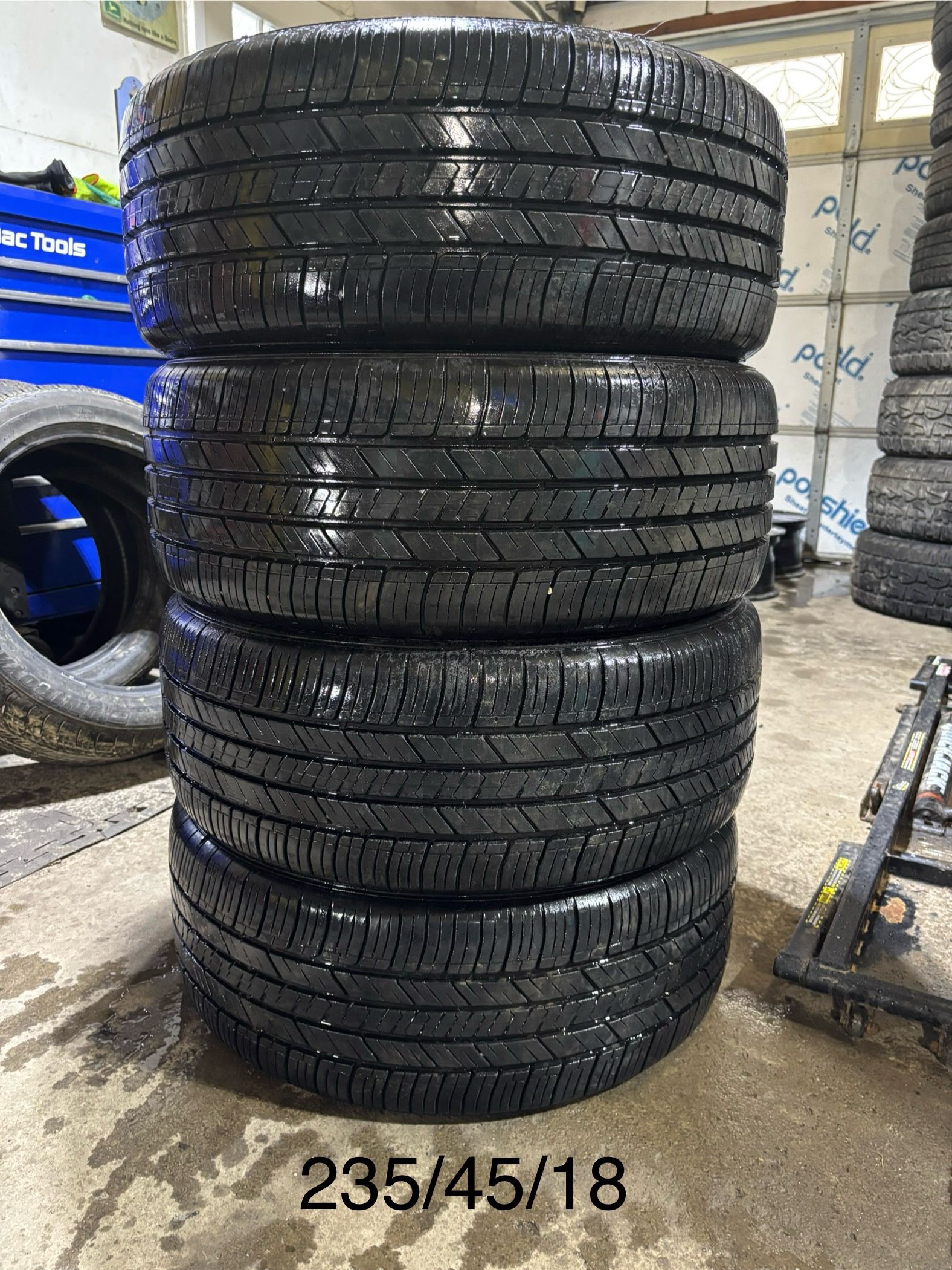 (4) - 235/45/18 Goodyear Eagle LS2 Take Off Tires