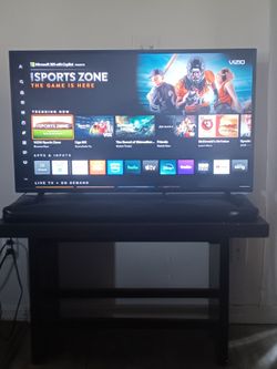 Vizio 43in 4K UHD V-Series LED Smart TV