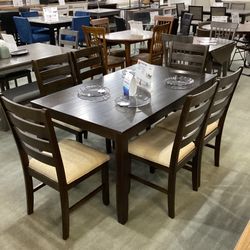 Rokane 7pc Rectangular Dining Room Table Set 