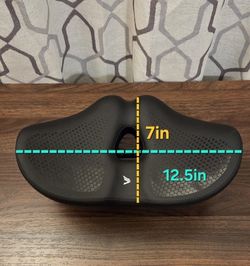 Extra wide Noseless Bicycle Seat