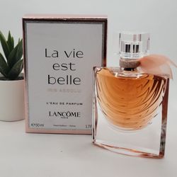 Lancôme
 
La Vie Est Belle Iris Absolu Eau De Parfum

1.7 fl 