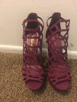 Heels size 7.5