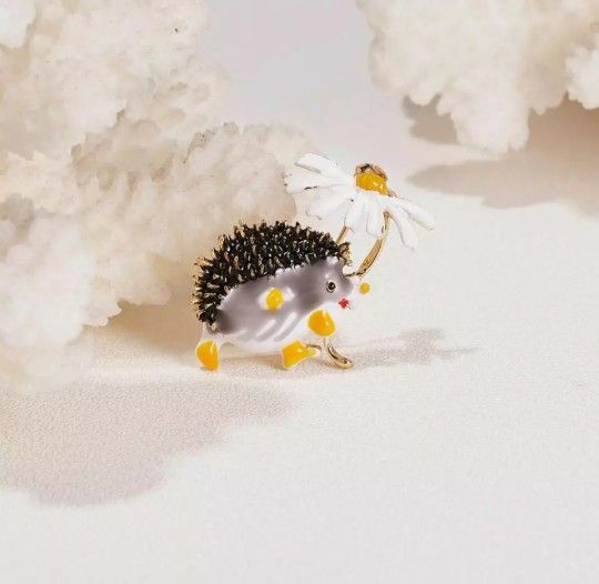 Hedgehog Brooch