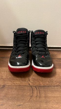 Nike Jordan Max Aura 4 size 5.5Y
