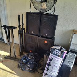 DJ's Equipment