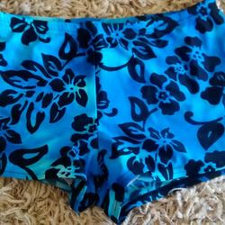 Speedo men's size medium swim trunks