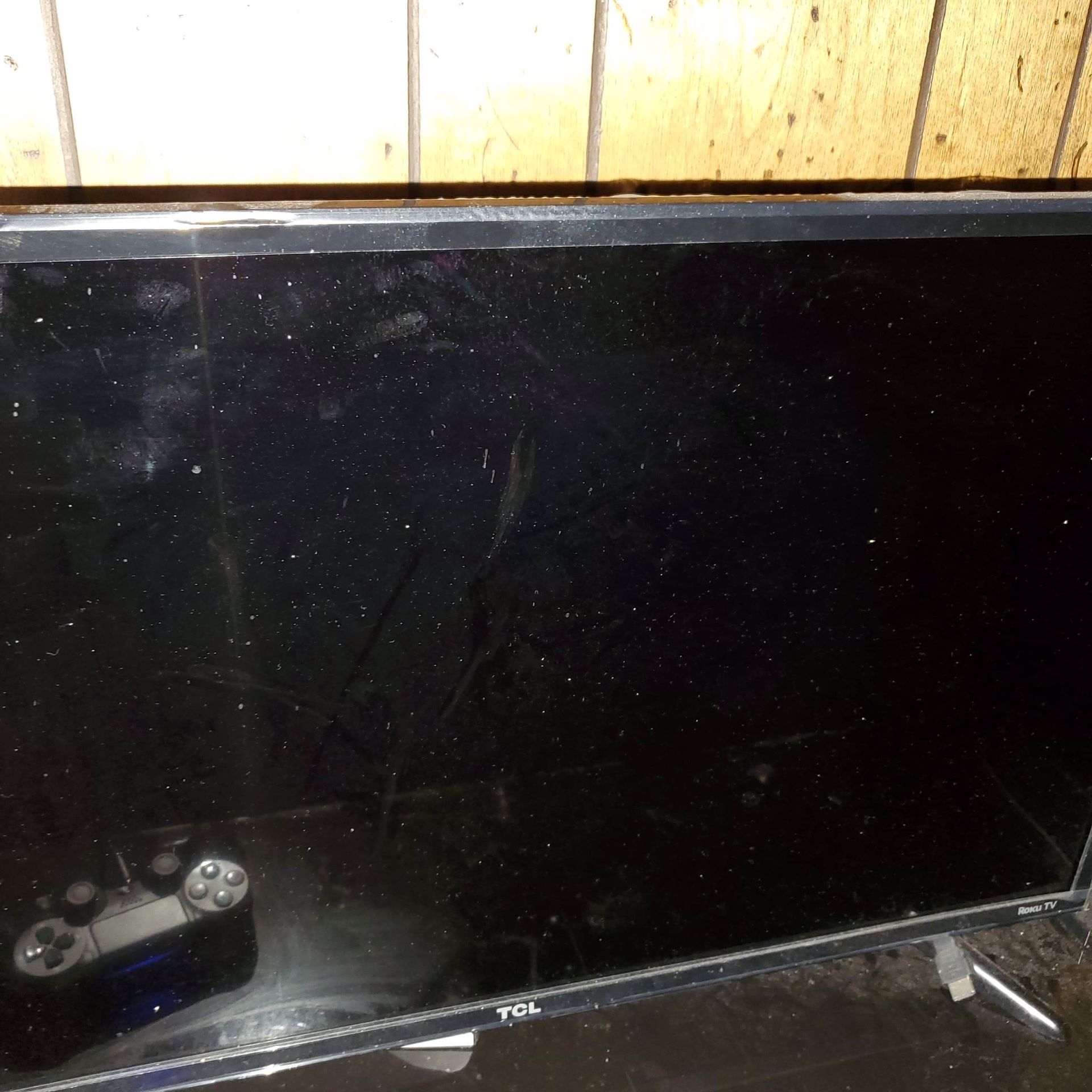 32 inch TCL Smart tv $100