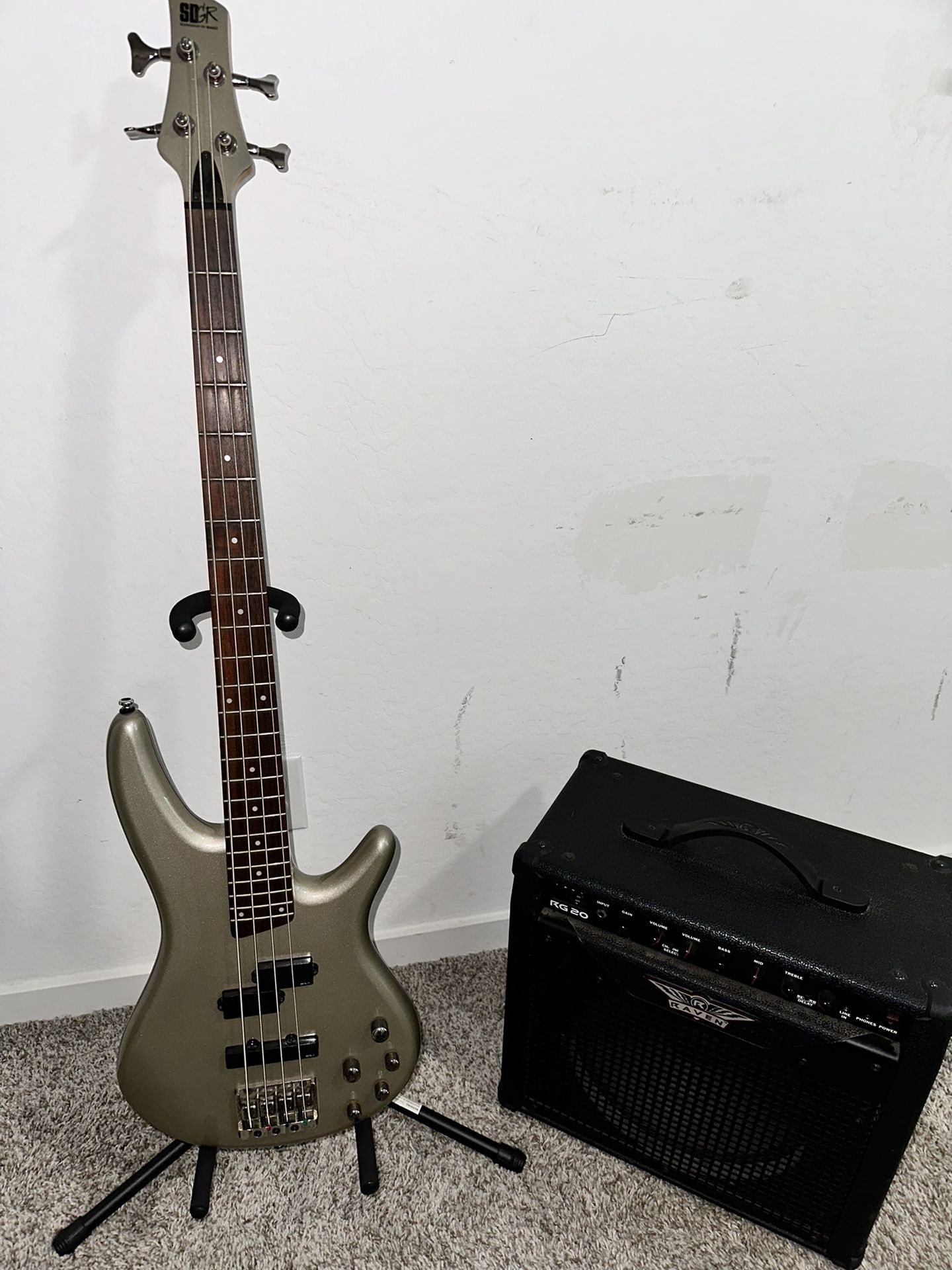 Ibanez SR400 4 String Bass