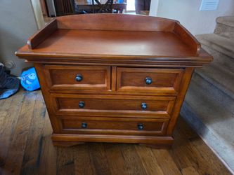 Waverly Dresser / Diaper Changing Table