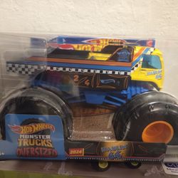 Hot Wheels Monster Trucks Oversized Diecast Monster Truck