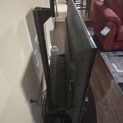 Insignia 55inch T.V