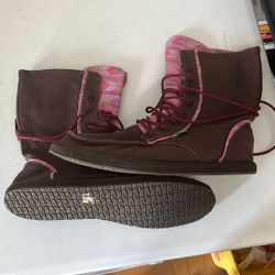 Womens Boots Size 9