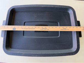 Rubbermaid Roughneck Black Storage Container/Bin/Tote