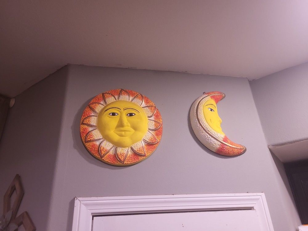 Wall decoration sun and moon