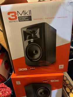 Studio Monitors Works Great