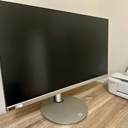 Acer 28" IPS LED Monitor - Black/Silver