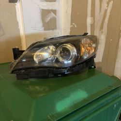 Headlight Subaru Impreza 2010