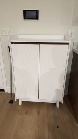 Shoe cabinet and entrance dresser