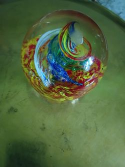 Millifiore Glass Paperweight. Vintage 