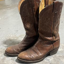 Work Boots/ Cowboy Boots