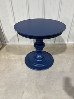 Ethan Allen Warren end table