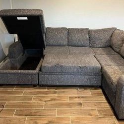 Sectional Couch 