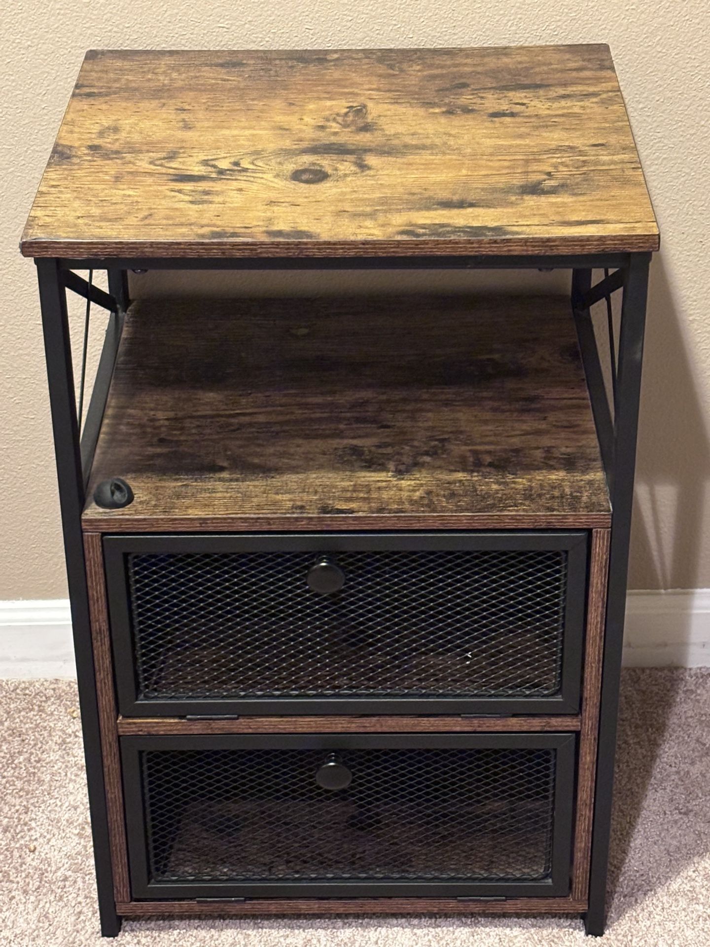 Cute Little Nightstand/End Table 