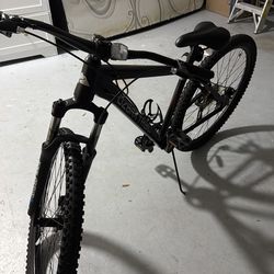 Ozark trial mountain bike