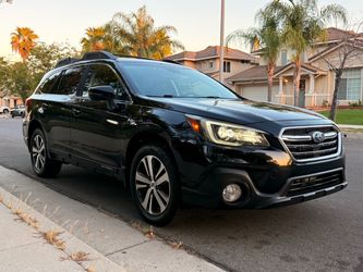 2018 Subaru Outback · 3.6R Limited Wagon 4D