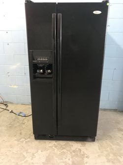 Whirlpool Black Side By Side Refrigerator 33" Wide