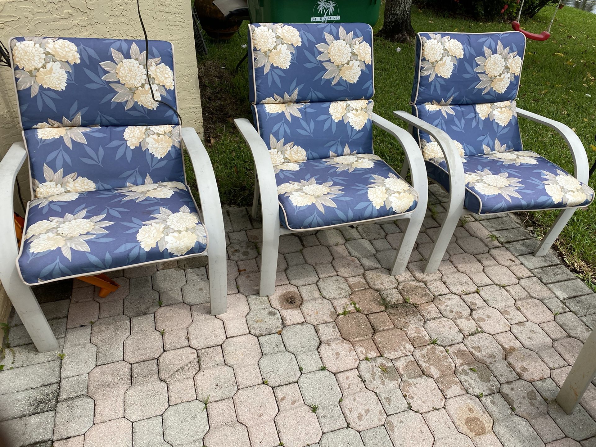 Patio Chair For Your House Or Business In Good Conditions Got 6 Just Like It 
