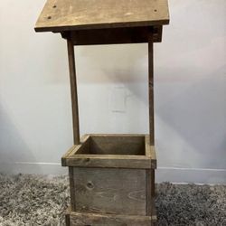 🌿✨ Solid Wood Wishing Well – $19.99! ✨🌿