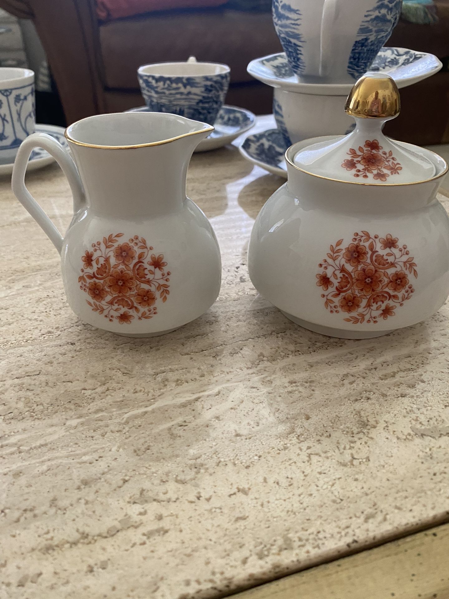 Bavarian Creamer & Sugar