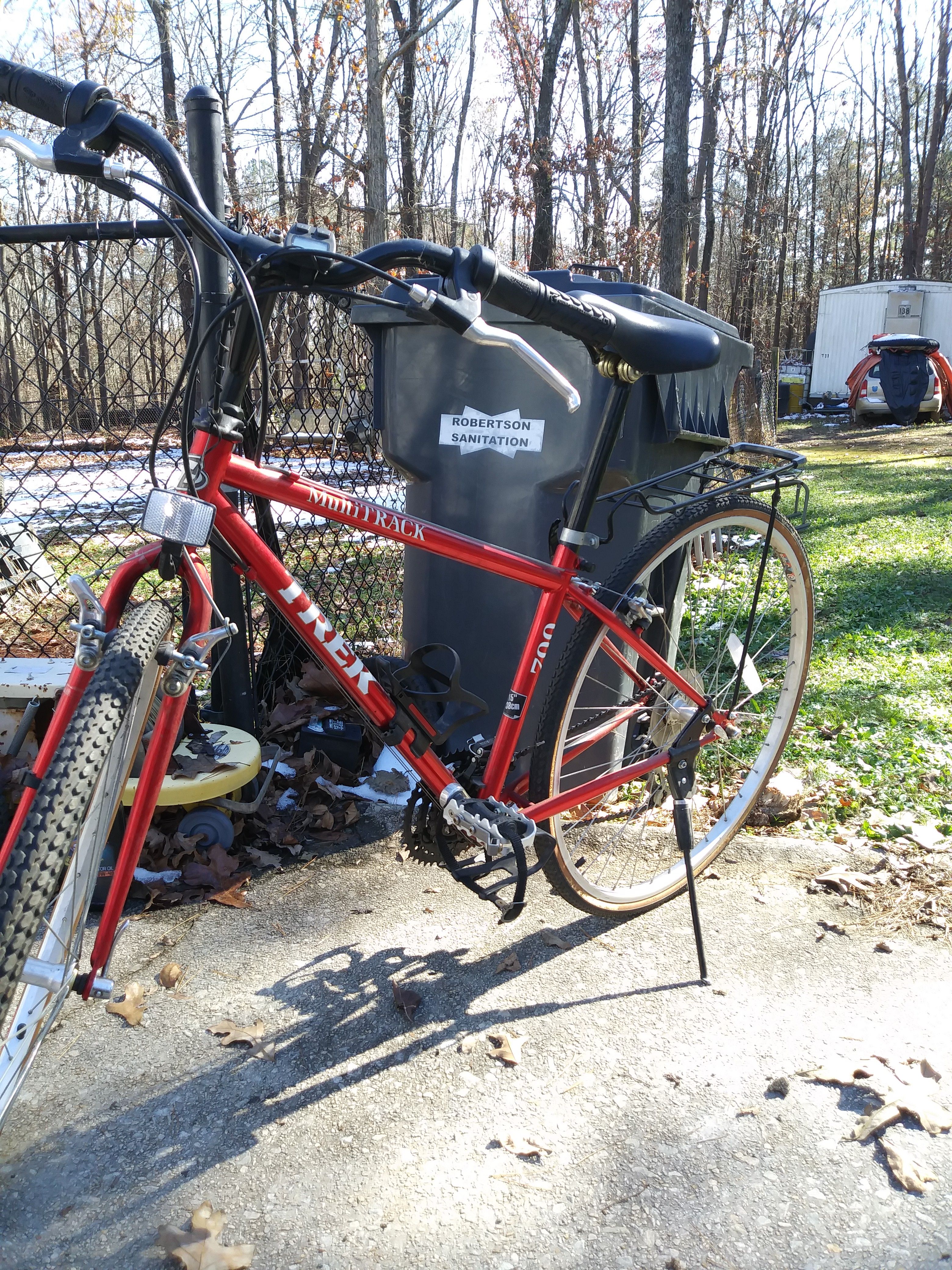 Trek multitrack 700 bicycle