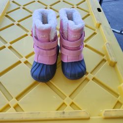 Toddler Girl SIZE 7 Snow Boots 