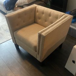 Living  Room Chair 