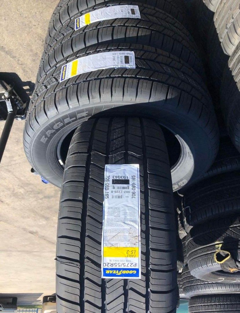 275/55r20 Goodyear Eagle Ls2 vSet of 4 New Tires Set de 4 Llantas ...