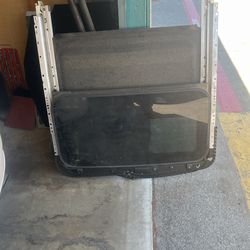 Sunroof W/ Hardware 