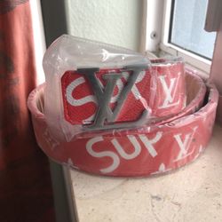 supreme belt