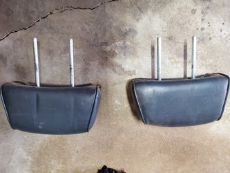 Jeep comanche xj mj headrest , door panels and more