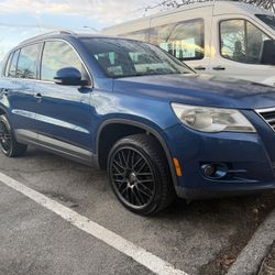 2010 Volkswagen Tiguan