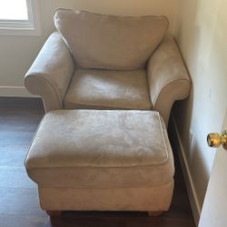 Oversized Chair And Ottoman
