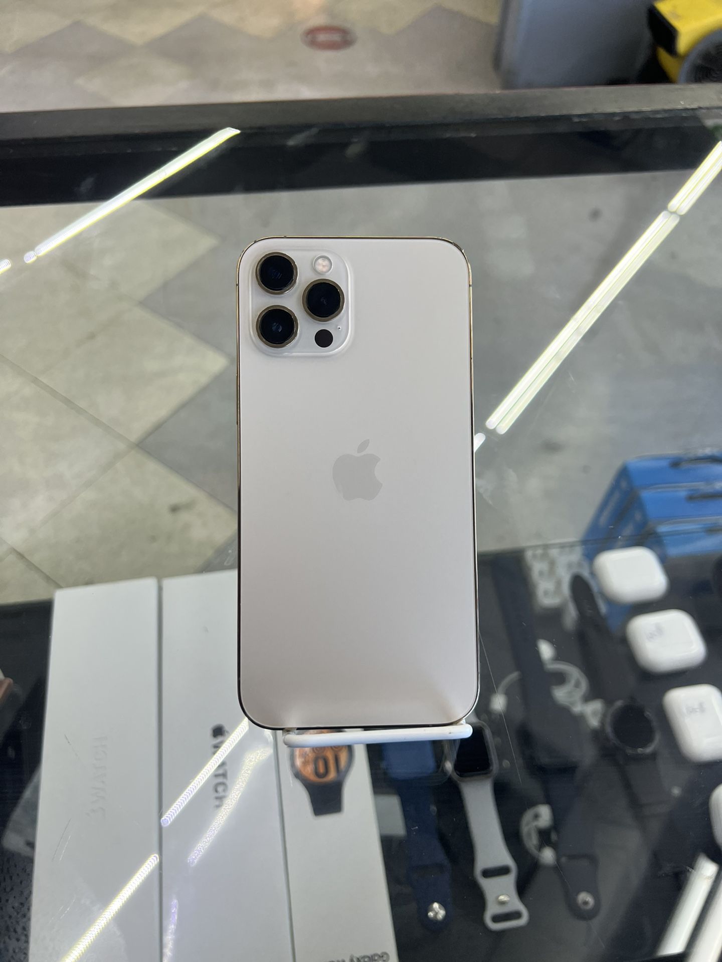 Iphone 12 pro max t mobile or metropcs for sale in las vegas nv offerup
