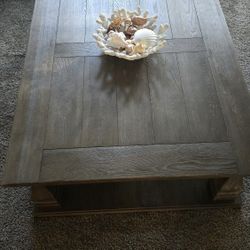 Table / Coffee Table 3ftx2ft