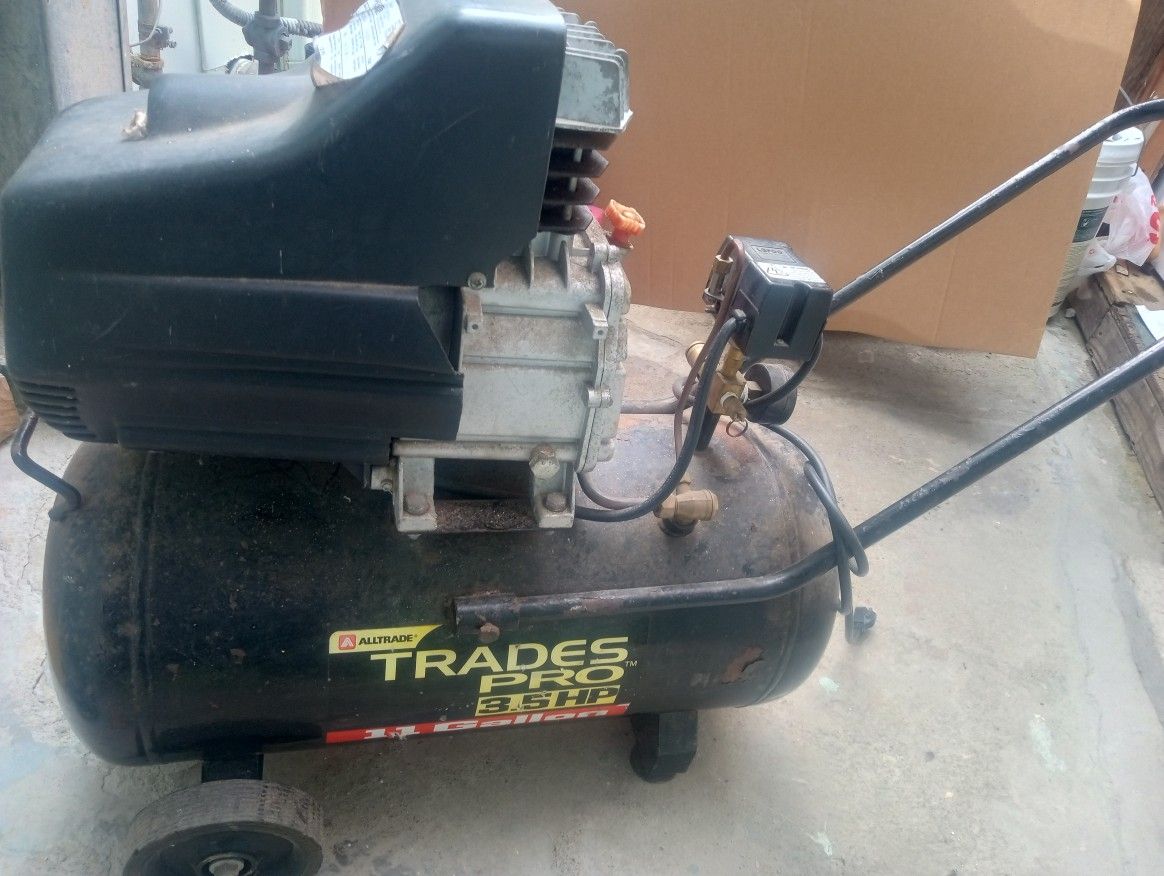 Conpressor Tradesspro. 3.5hp