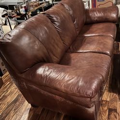 Leather Sofa 