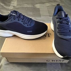Men’s Size 9 Shoe